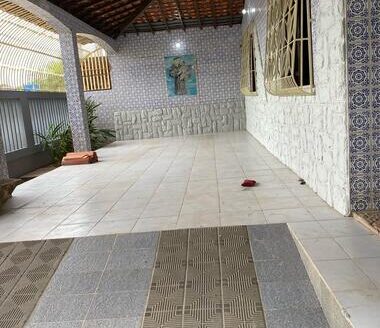 Casa com ponto comercial | Hab Turu | 3 sti